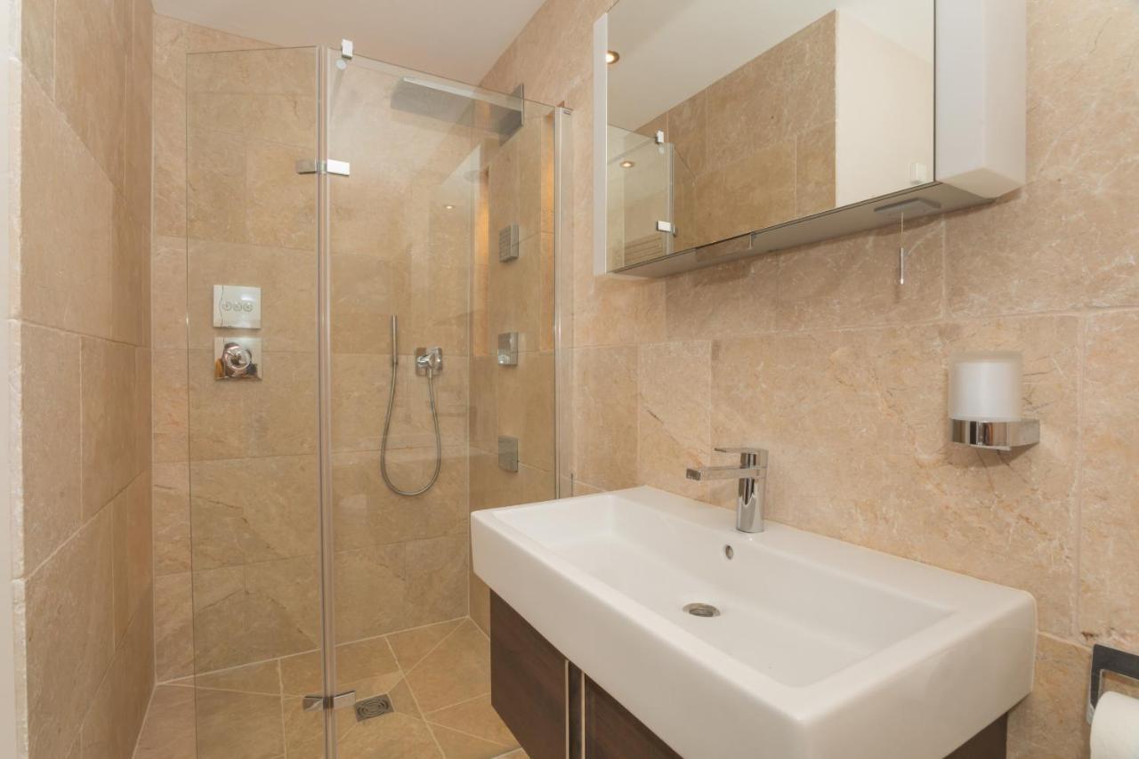 Henge House, Penthouse Apartment Bath Dış mekan fotoğraf